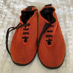 A’RCOPEDICO lace up sneakers size 41